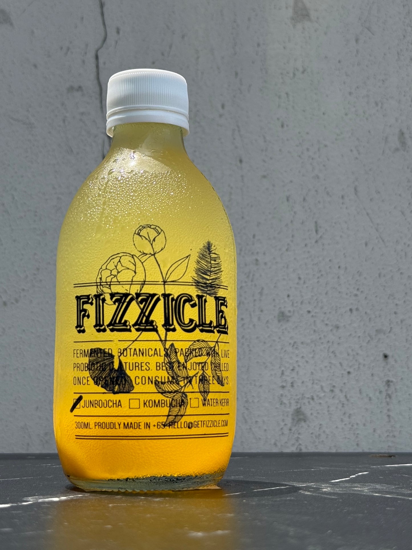 Tropical Kombucha – Raw Probiotic Drink